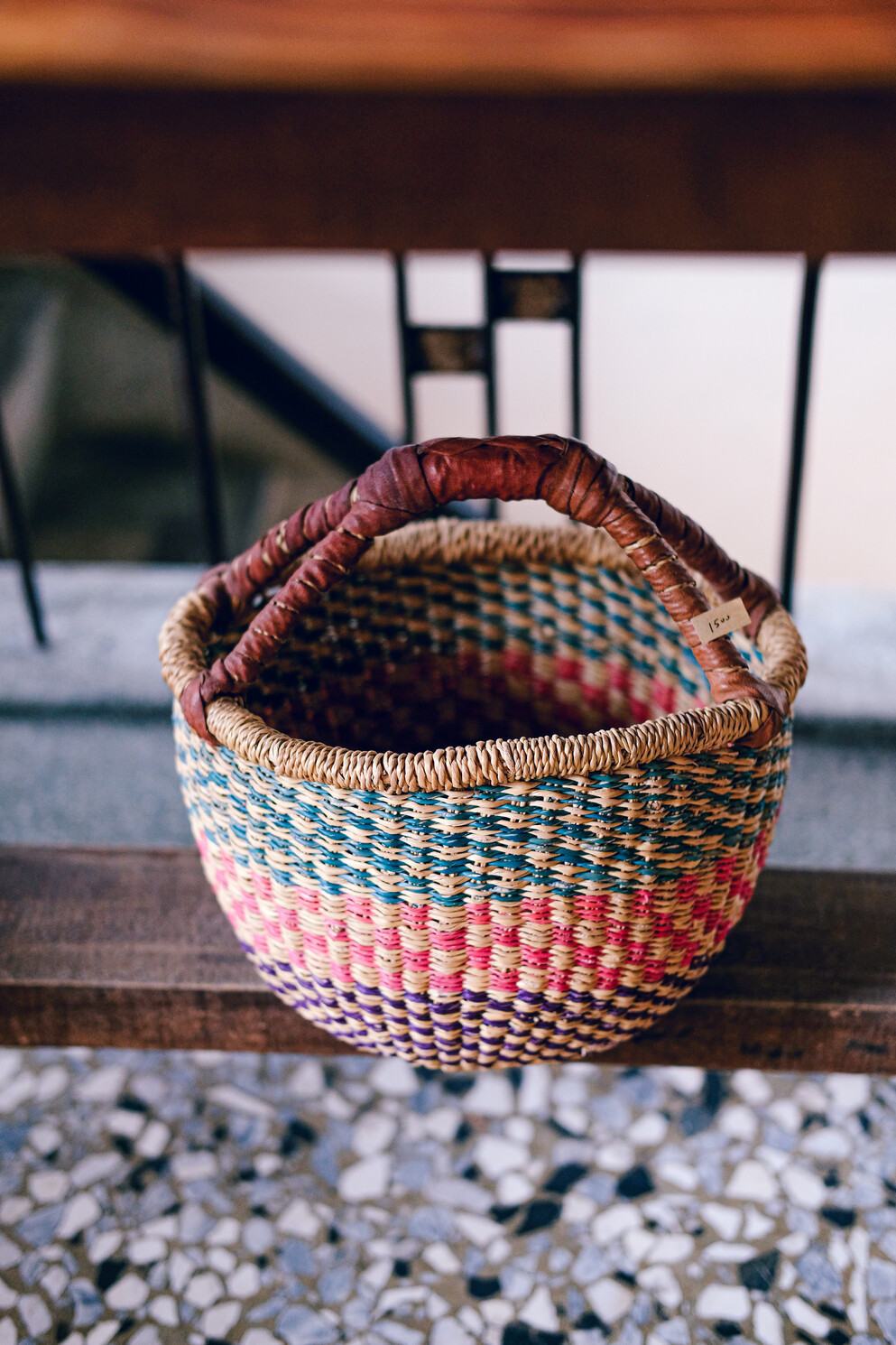 一家讓你愛上司康、古物與美好生活畫面的〈木溪MERCIKTN〉。 [選品店]