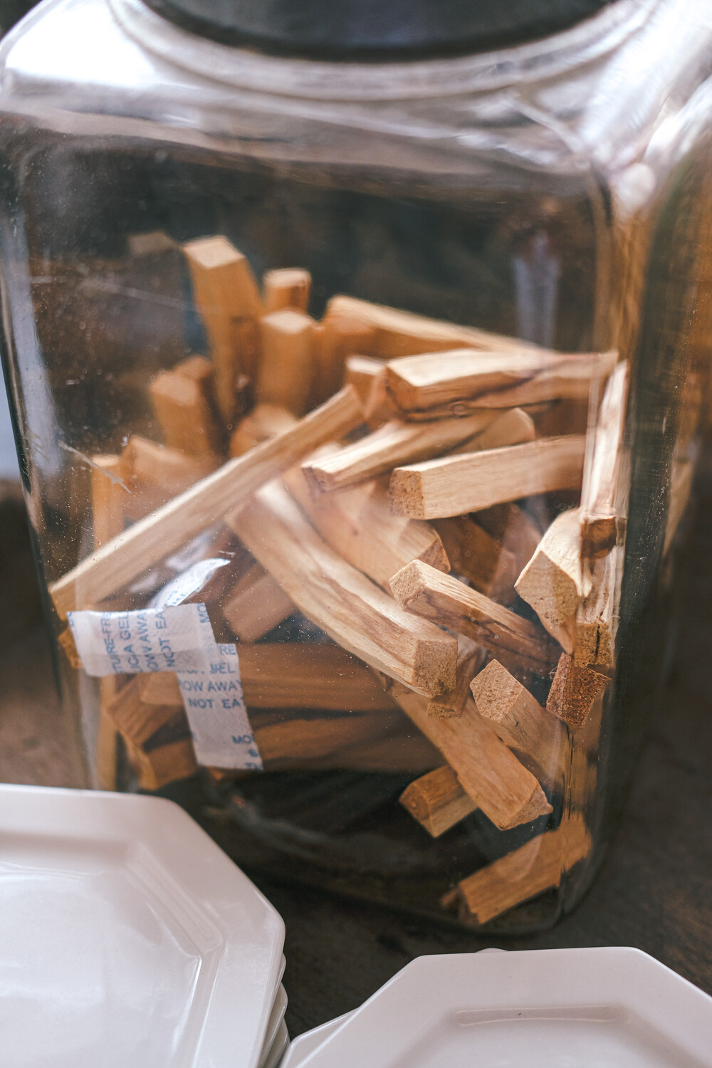 一家讓你愛上司康、古物與美好生活畫面的〈木溪MERCIKTN〉。 [選品店]