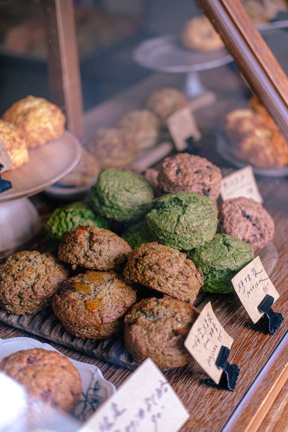 一家讓你愛上司康、古物與美好生活畫面的〈木溪MERCIKTN〉。 [選品店]