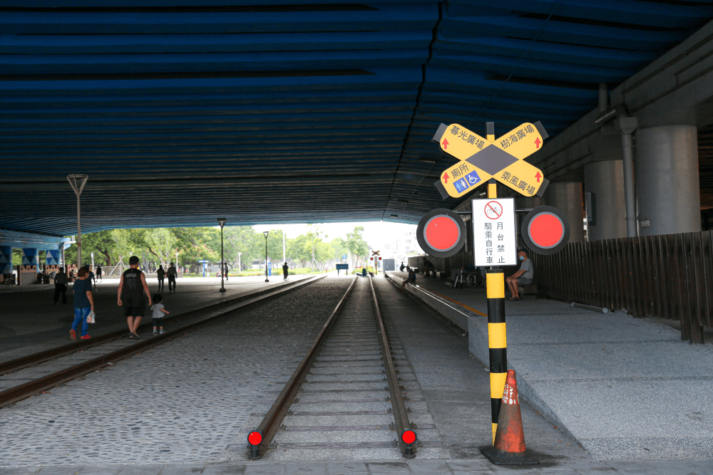 鳳山「綠園道」單車攻略:來趟不一樣的藝術、新城、鐵道巡禮《一日彩繪之旅》 - 第23張圖