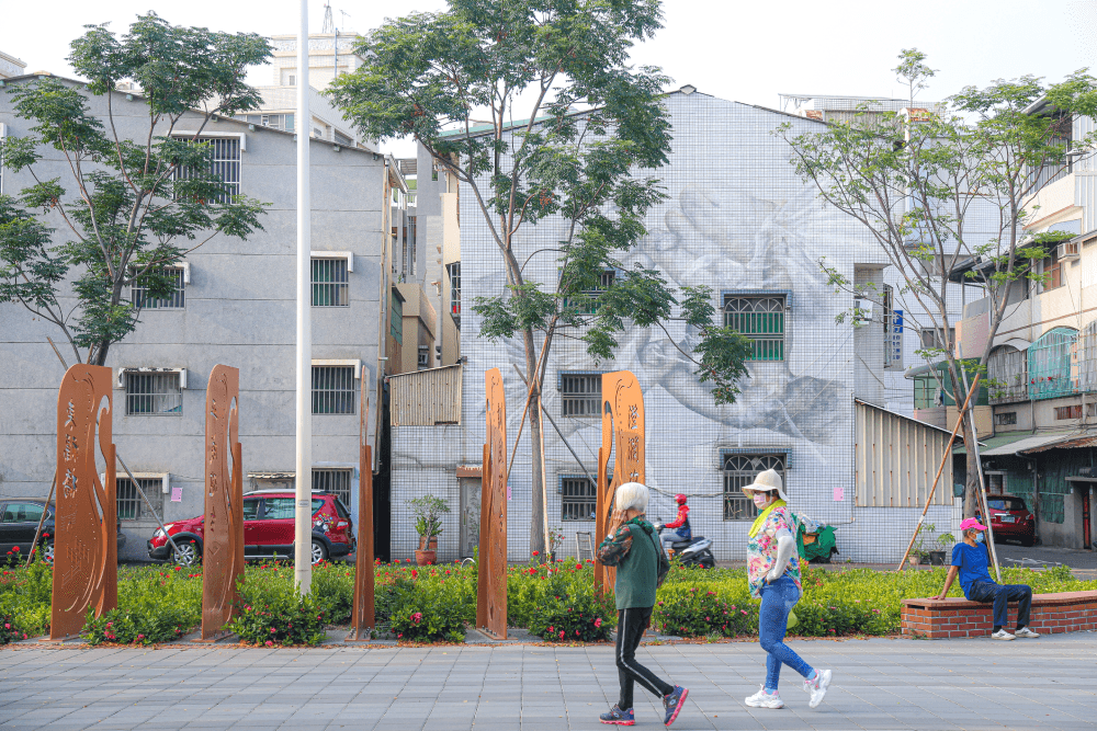 鳳山「綠園道」單車攻略:來趟不一樣的藝術、新城、鐵道巡禮《一日彩繪之旅》 - 第17張圖
