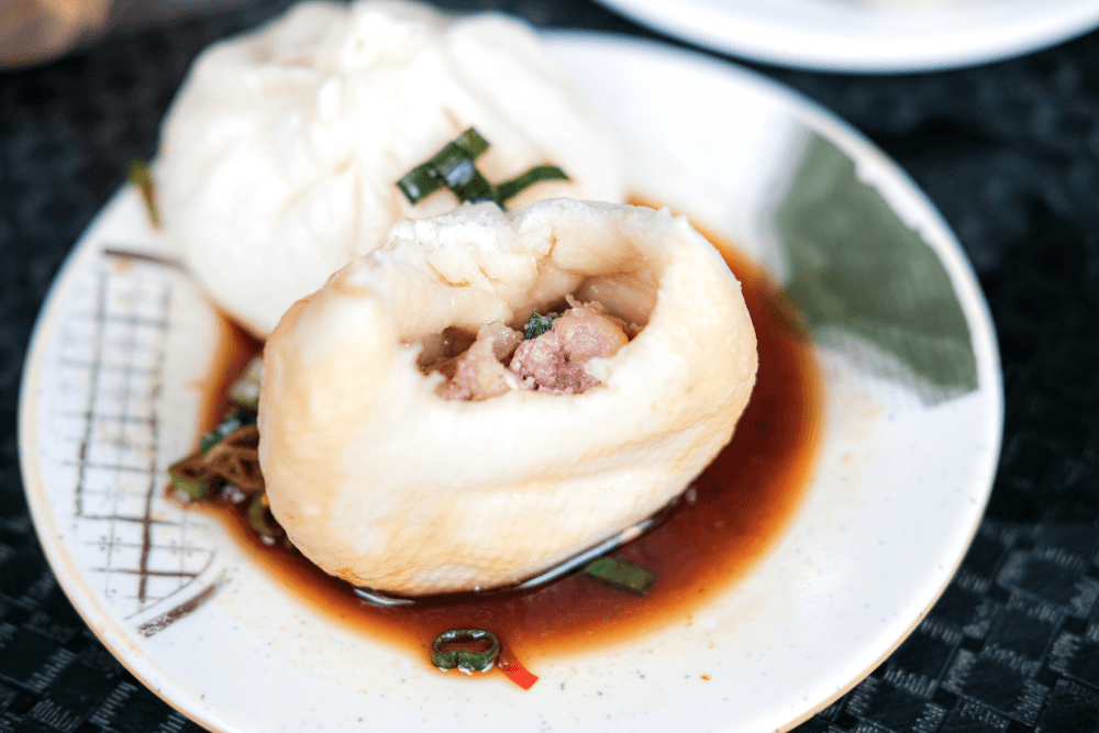 薄燒餅夾蛋菜、手工大餛飩、超人氣甜酥餅:高雄「果峰街」一日眷村美食5+1選 - 第26張圖