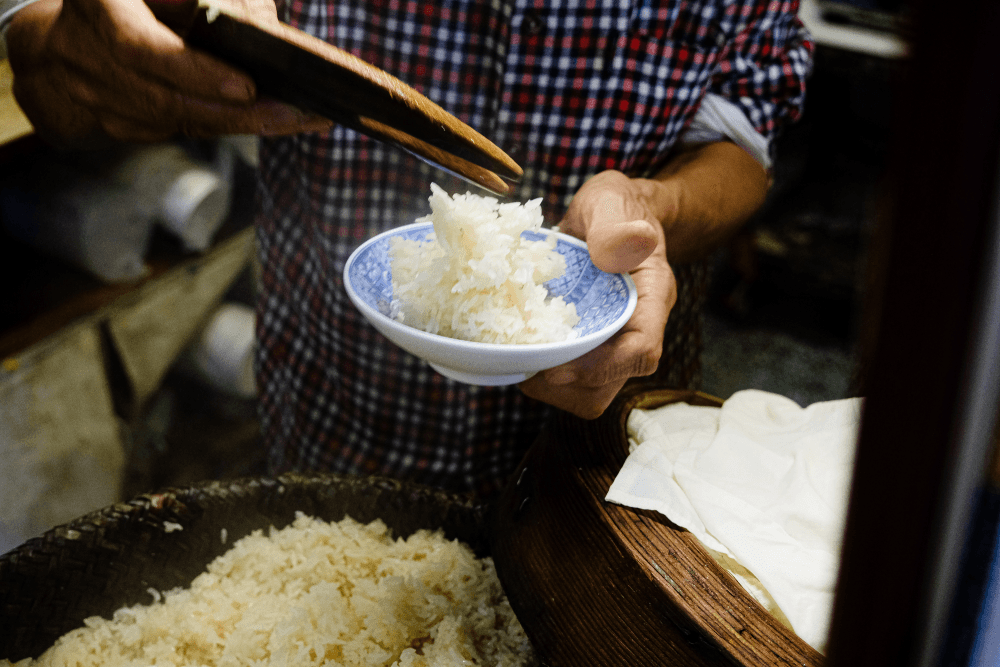 台南米糕:每樣食材獨立製作,食用前再裝成小碗【小吃原產地。vol.6】 - 第4張圖