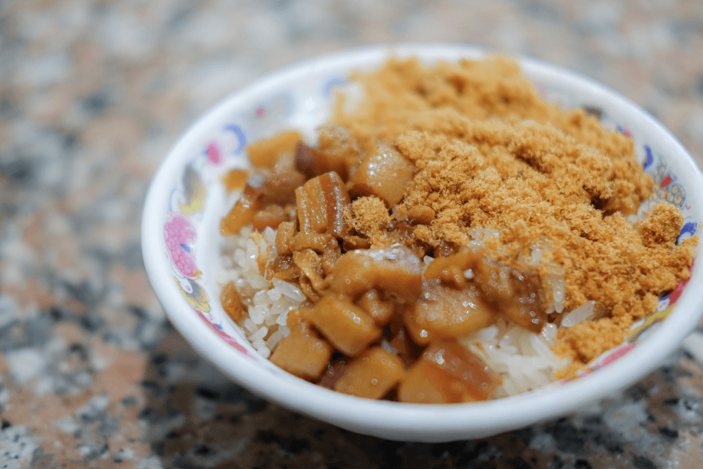 台南米糕:每樣食材獨立製作,食用前再裝成小碗【小吃原產地。vol.6】 - 第2張圖