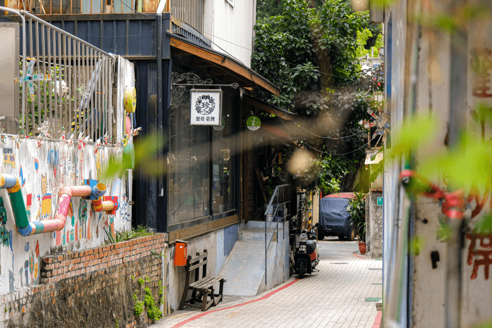 百年小吃、街屋文化、日常彩繪巡禮:台南「開山路」一日散策(上) - 第8張圖