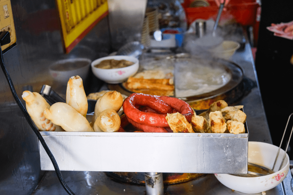 台南香腸熟肉:從點心到宴席菜,府城巷熟肉的做切型態【小吃原產地。vol.7】 - 第5張圖